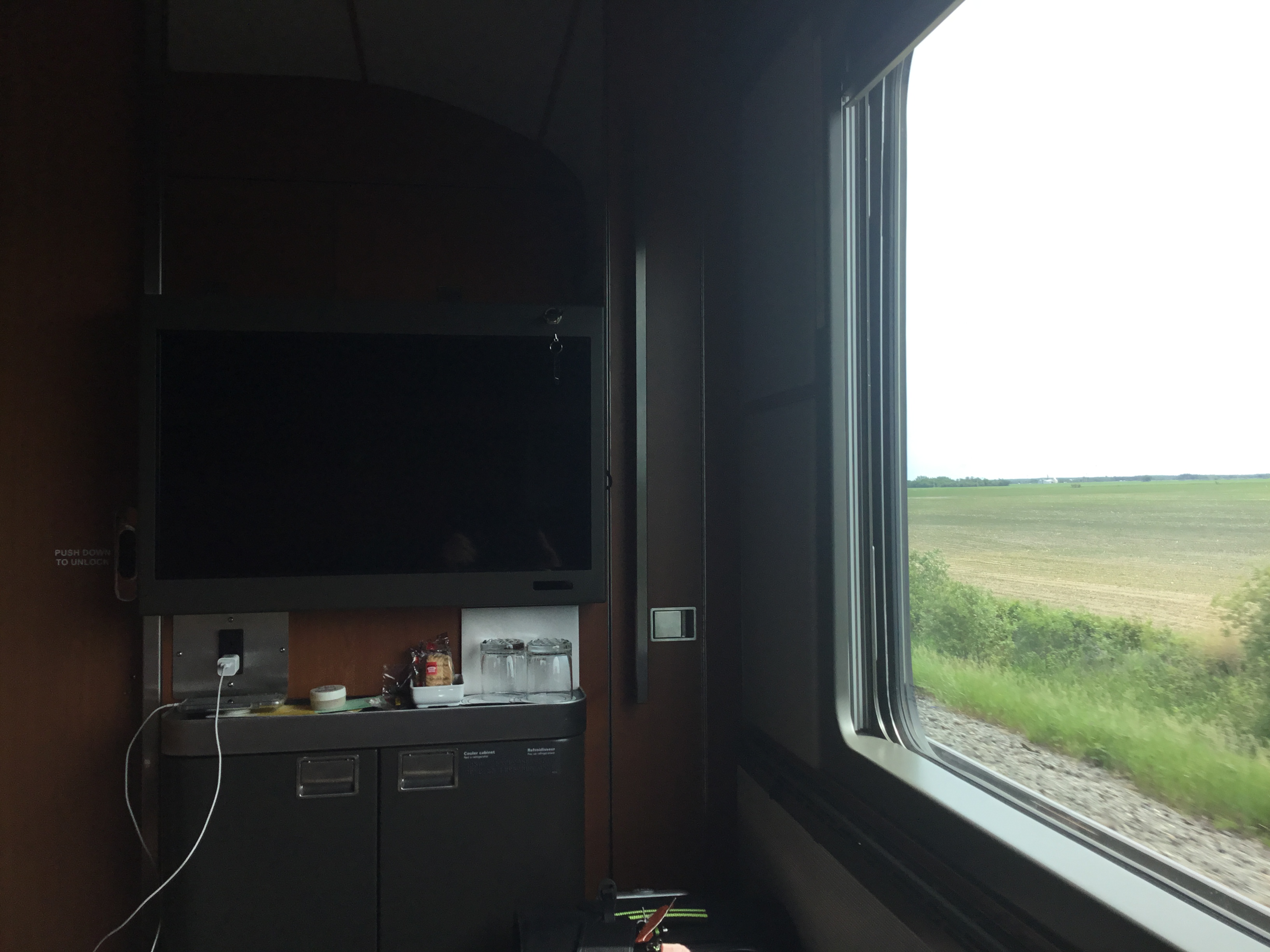 B32EE974-87E4-4A70-AEE0-04C3DA3C4249