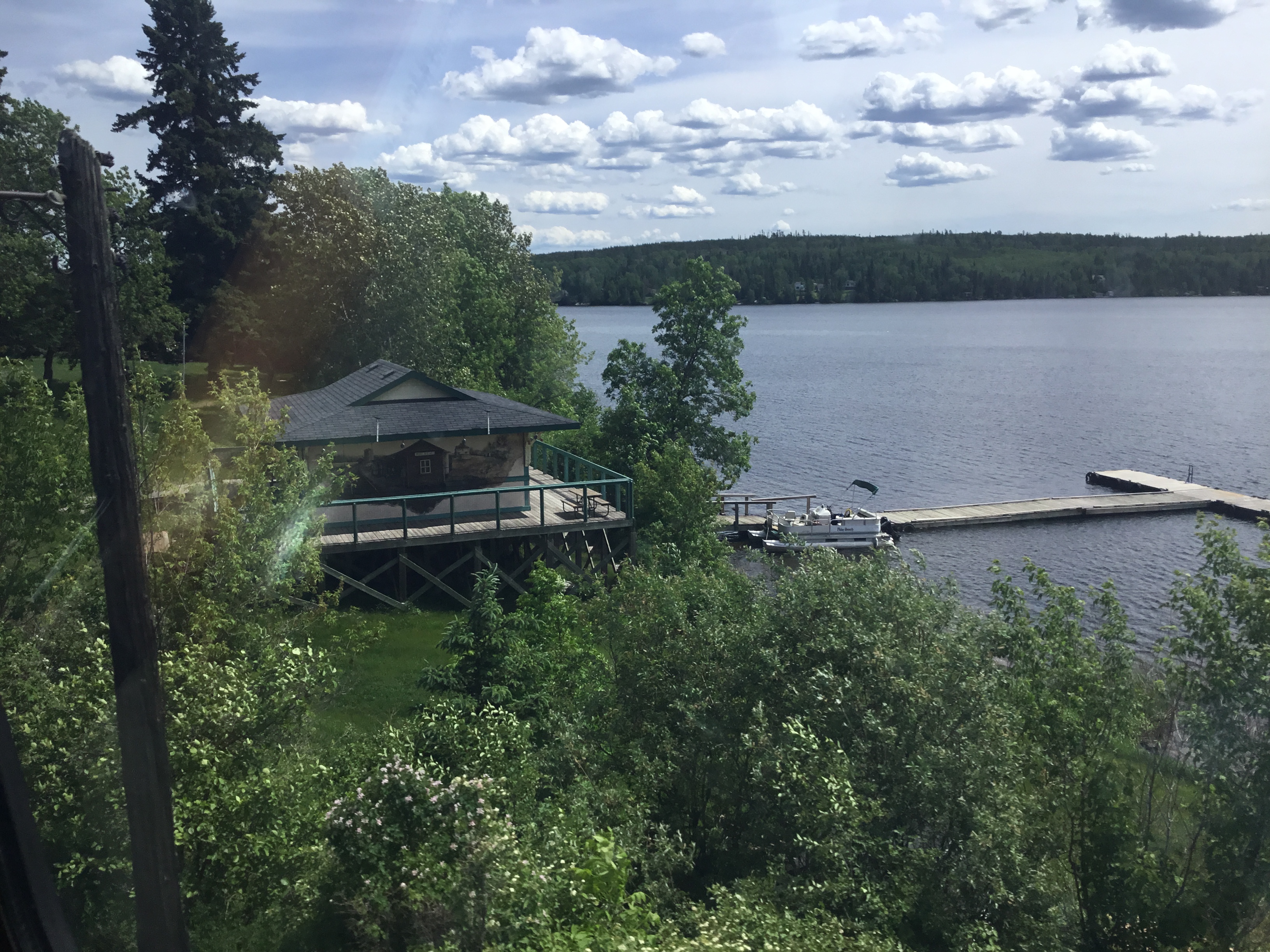 E523B354-E5BF-43D2-916B-CC6FDCD827B3